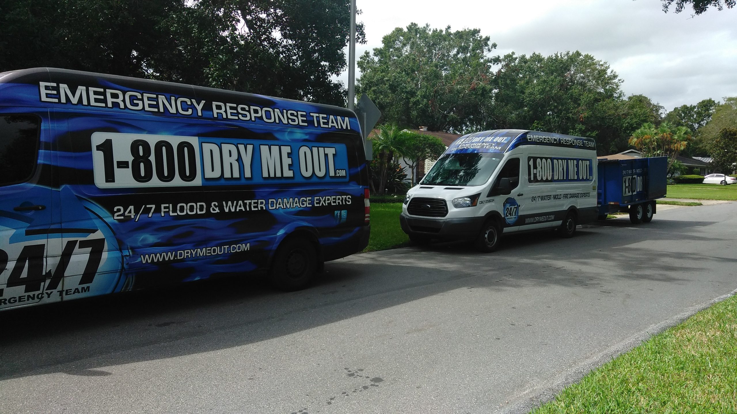 Water Damage Restoration Vehicle - Insight Environmental